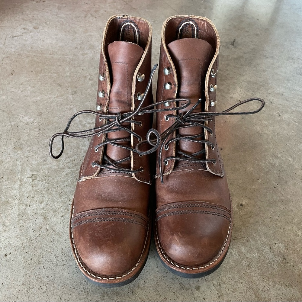 Women’s Iron Rangers Size 9